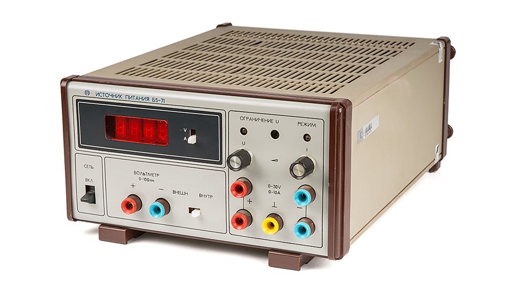 Источник питания постоянного тока Б5-71