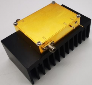 Усилитель мощности коаксиальный Atmicrowave AT-BB-0026-4327C