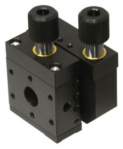 Микротранслятор линейный с боковой регулировкой Standa 7T228TL