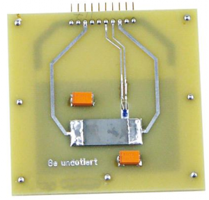 Нелегированный германий 3B Scientific на печатной плате