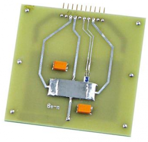 Легированный акцепторной примесью германий 3B Scientific на печатной плате