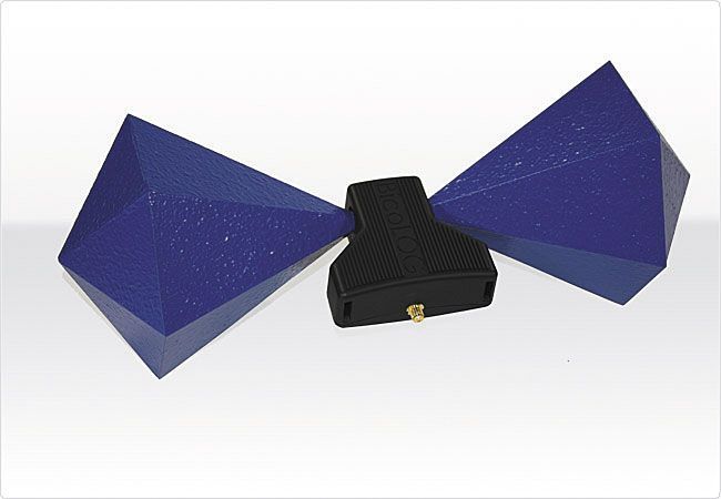 Антенна биконическая АКИП-9807/2