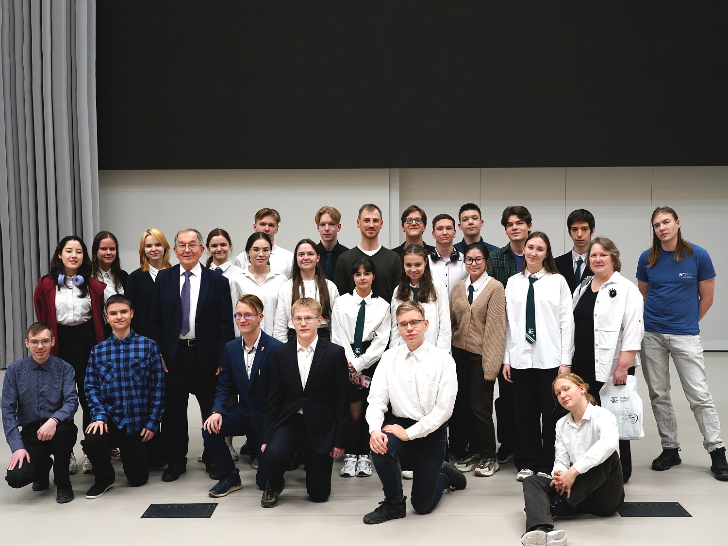 СУНЦ НГУ отметил своё 62-летие