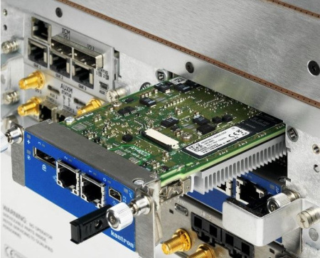 Комплект для тестирования средств беспроводной связи Keysight (Agilent) E7515A UXM