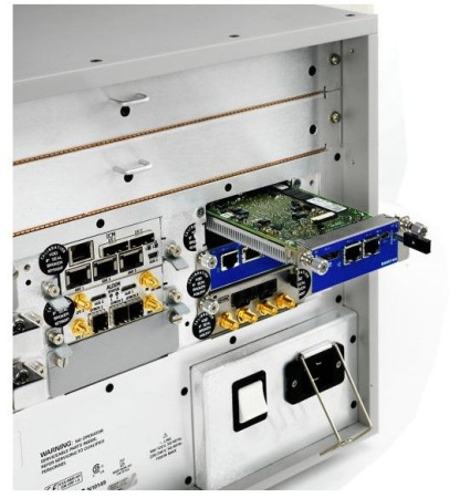 Комплект для тестирования средств беспроводной связи Keysight (Agilent) E7515A UXM