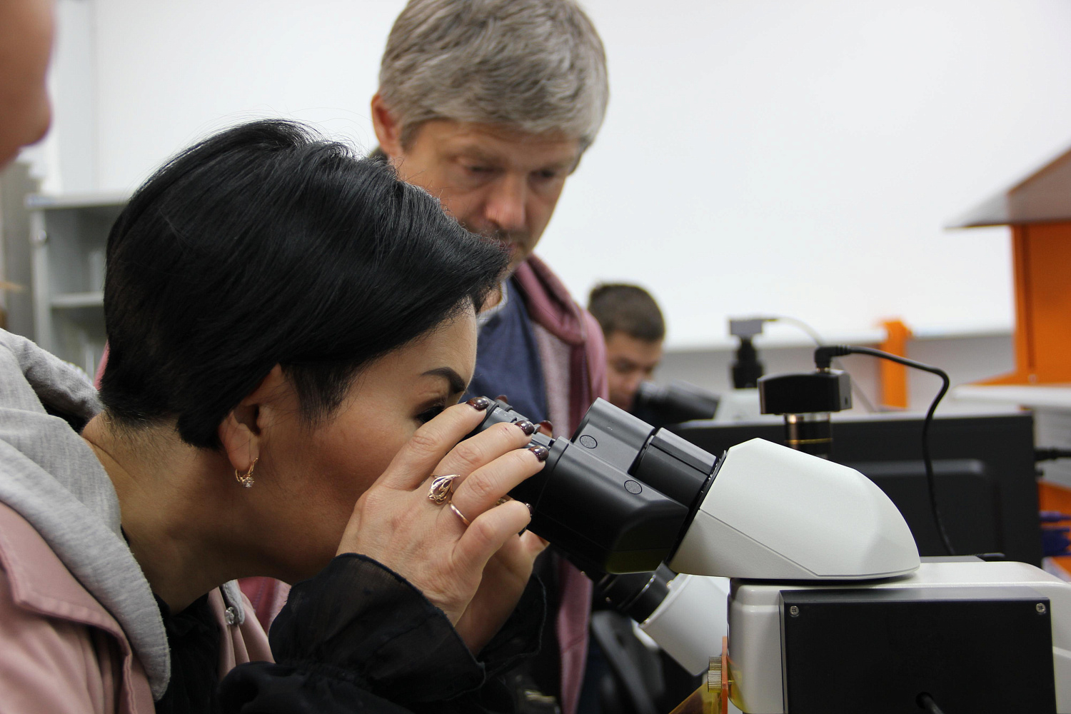 Микроскопы для ХНГИ ИМ. Н.Ф. КАТАНОВА