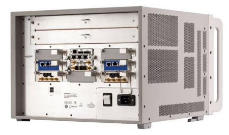 Комплект для тестирования средств беспроводной связи Keysight (Agilent) E7515A UXM